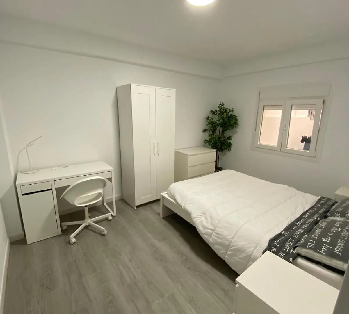 3 Rooms Con Terraza Junto A Monte Victoria Málaga Lejlighed